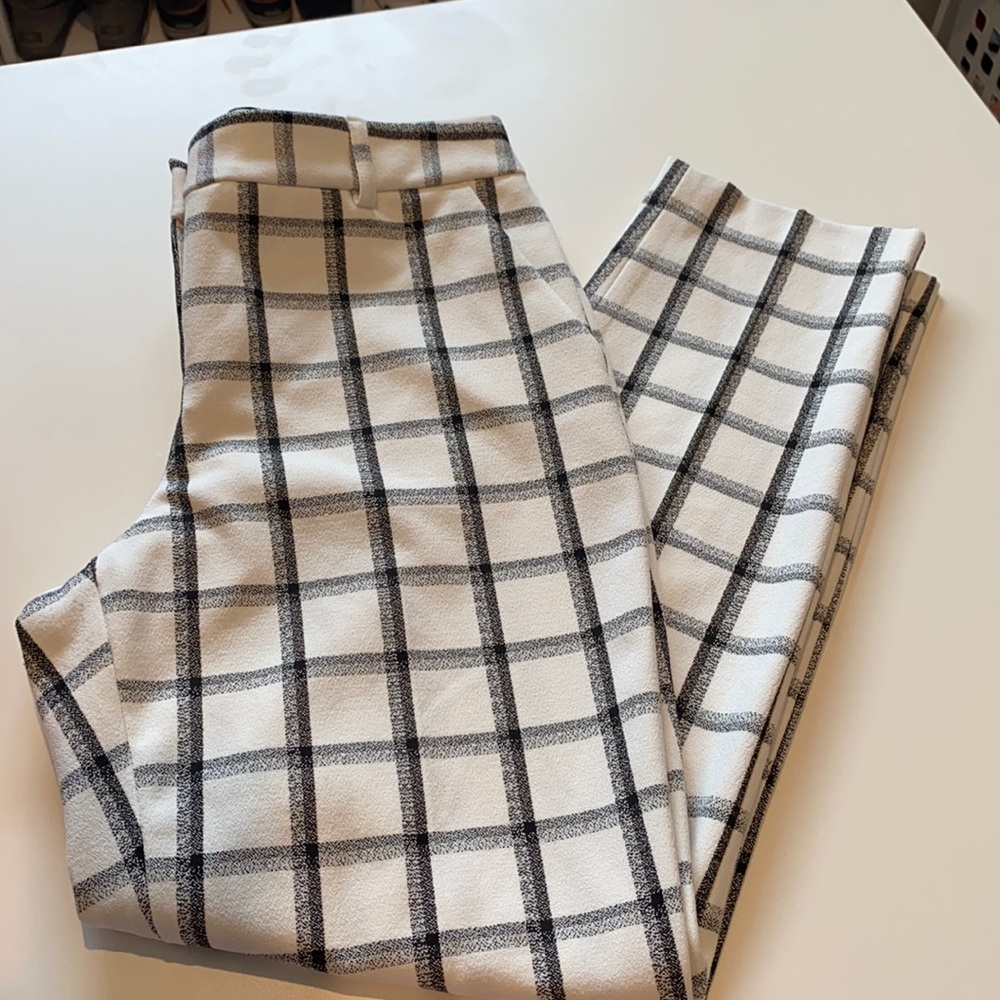 Ankle length pants Sz 8